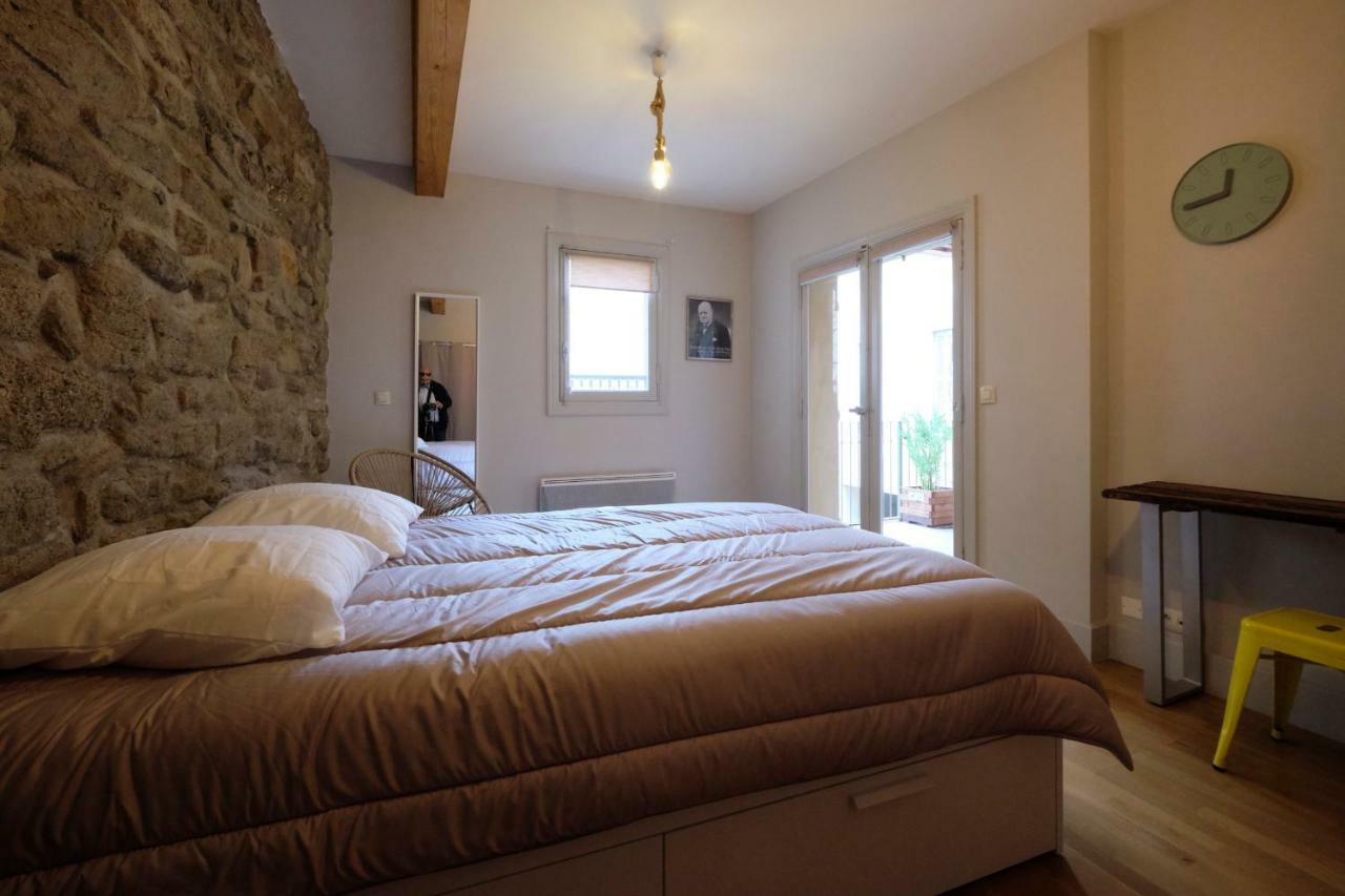 Melina - Appartement Dans Les Remparts De La Bastide Avec Parking Et Terrasse Carcassone Exterior photo